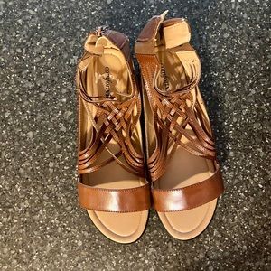 Comfortview sandals